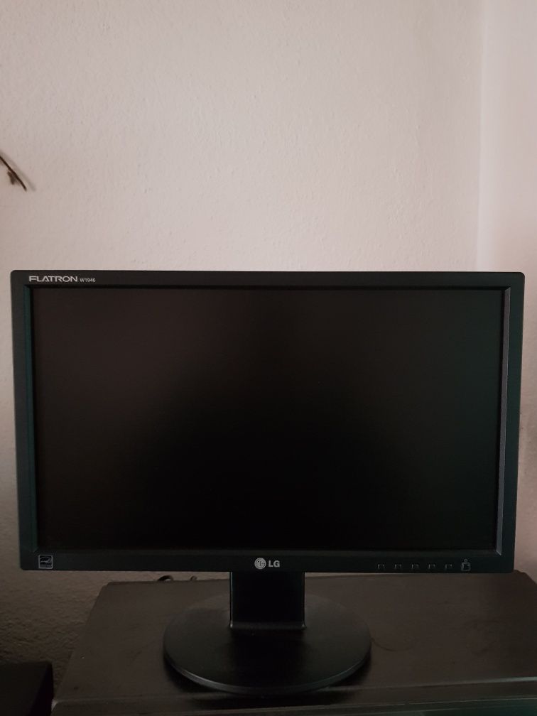 Monitor Led LG 19 inch