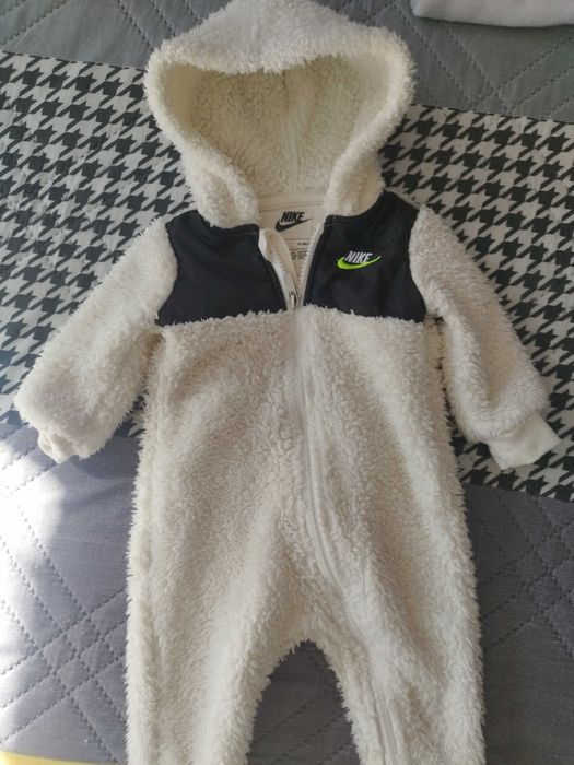 Бебешка люлка и количка