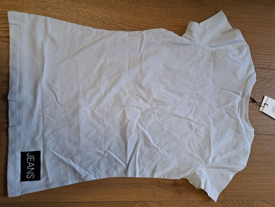 Дамски макрови дрехи ат Англия