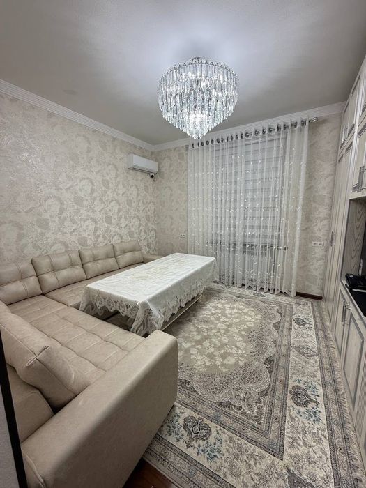 Chilonzor Novza metro yaqinda ijaraga kvartira bor bezmakler