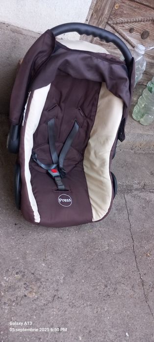 Vând scoica auto150lei