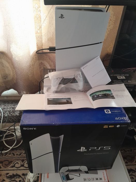 PS5 slim ideal o'yinlari bor original djoystik bor karobka dakument.