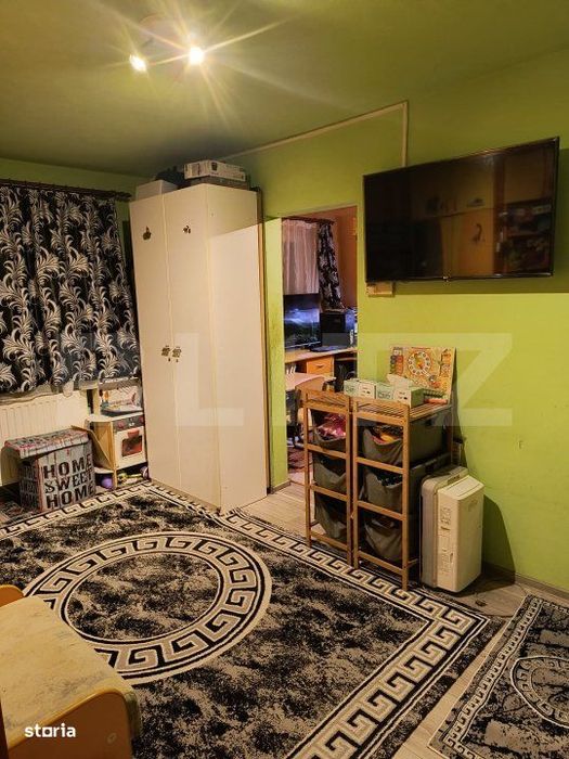 Apartament de vanzare, cu 2 camere, 38 mp, zona Dambu Pietros