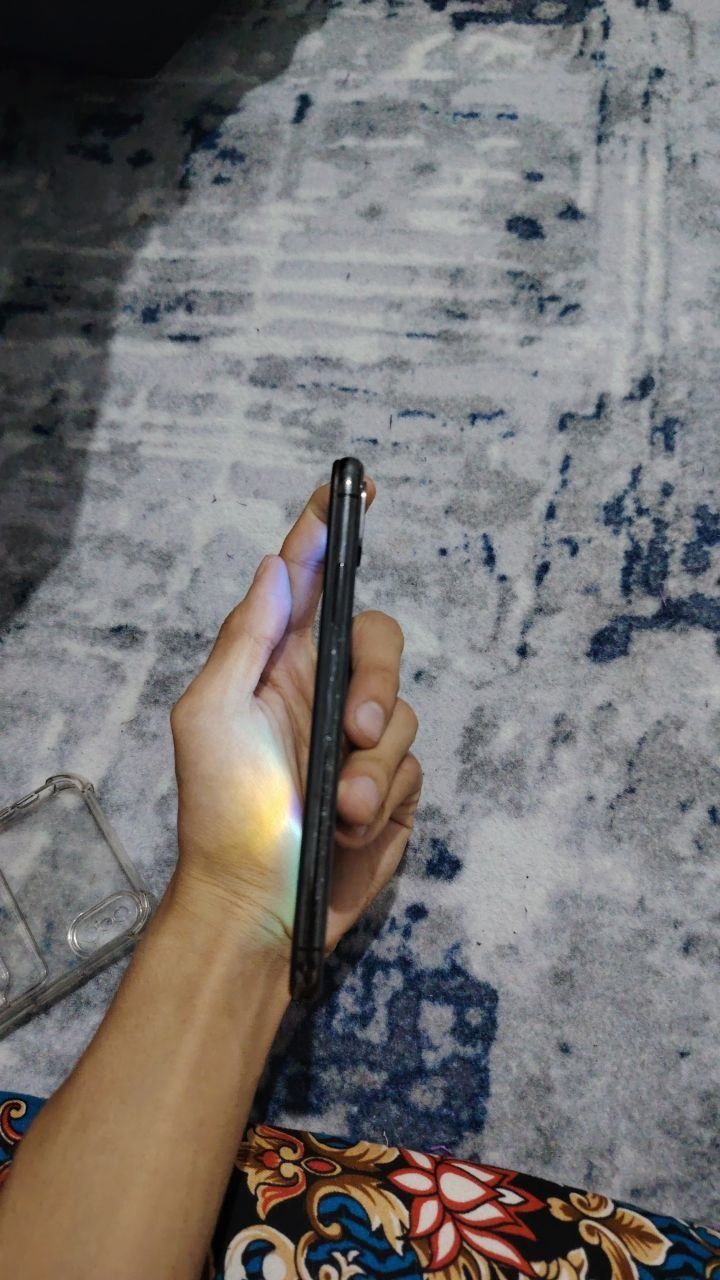 Iphone x sotiladi