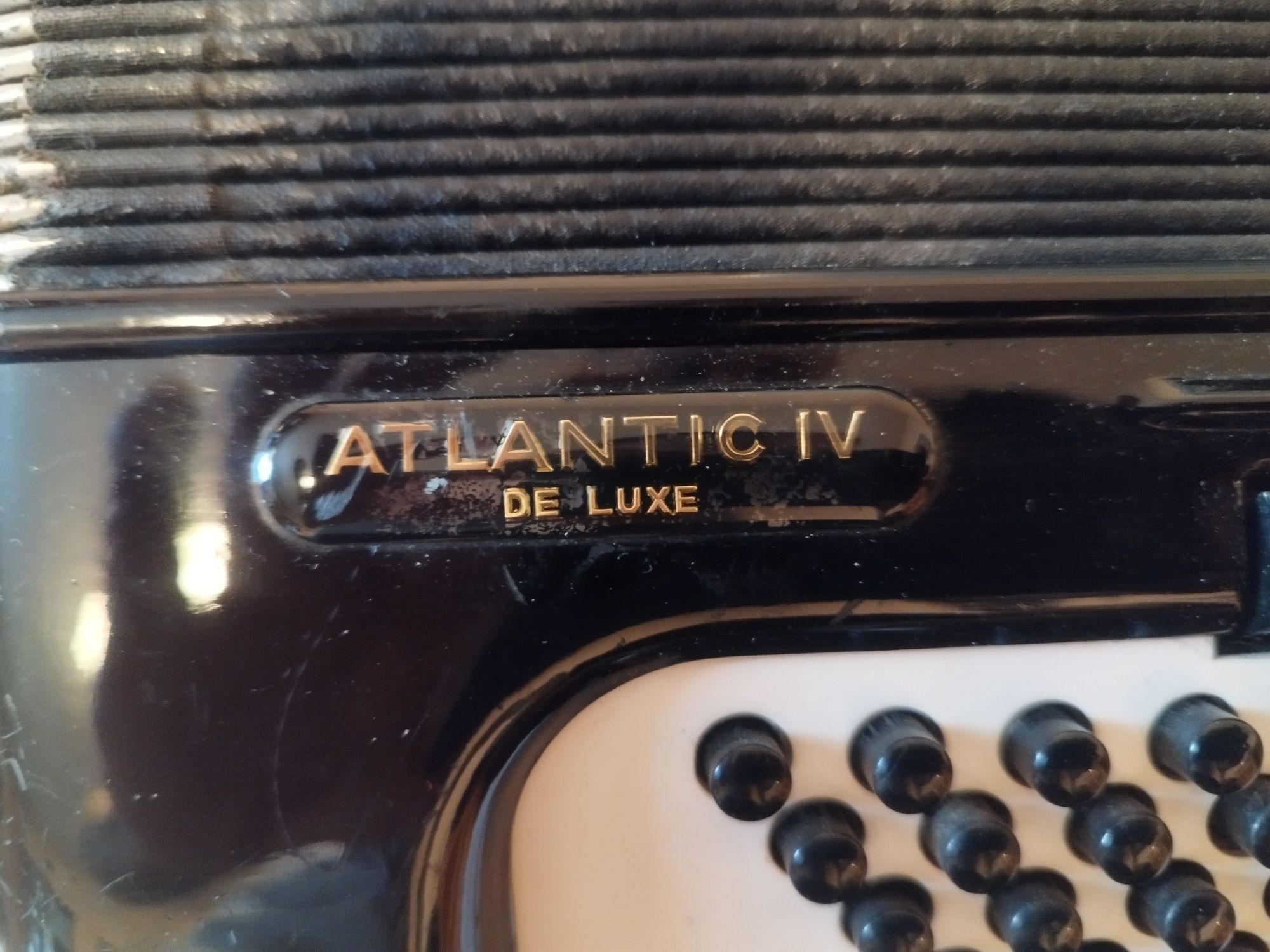 Акордеон HOHNER atlantic lV