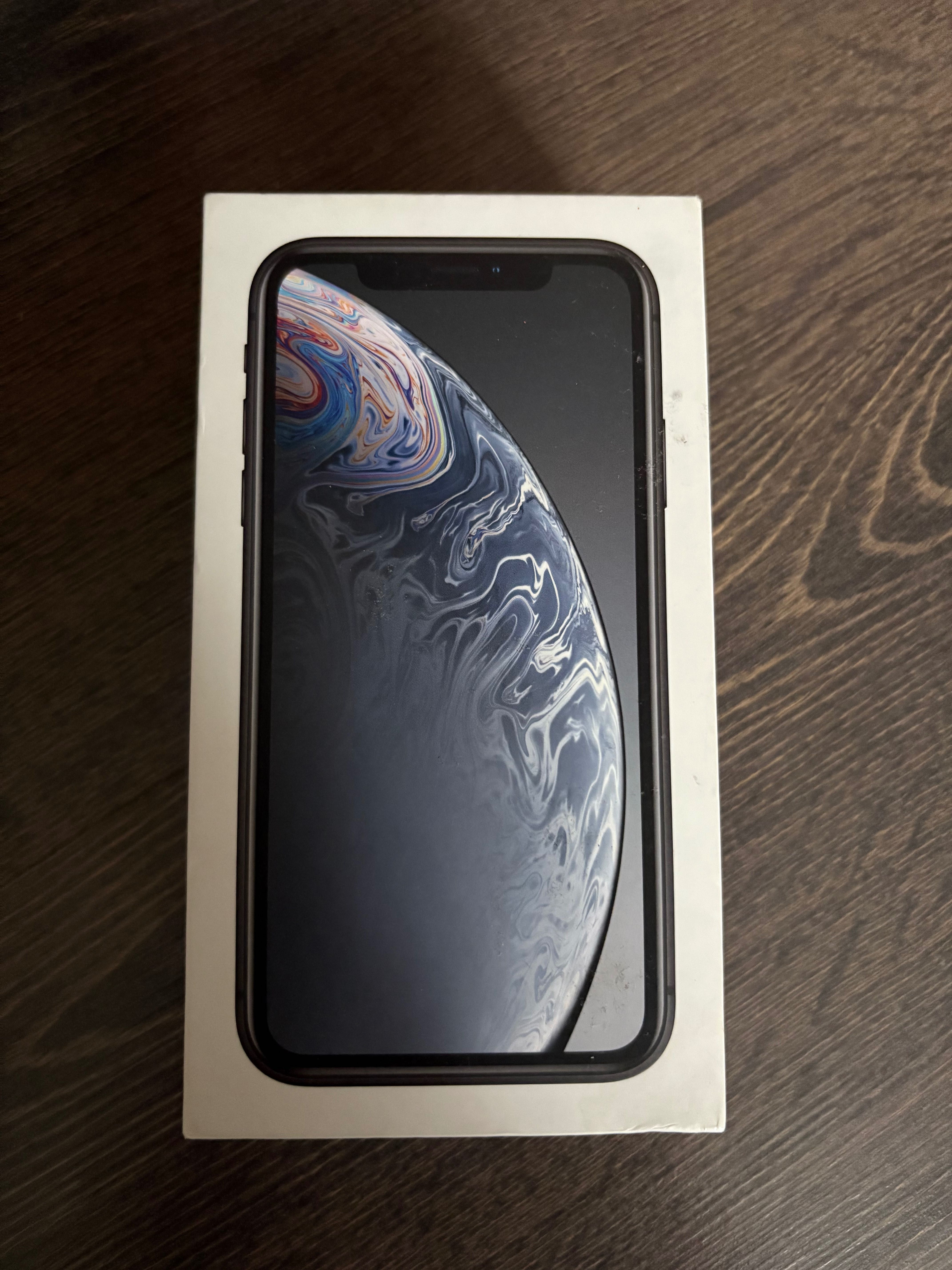 Продам iphone XR+airpods 2 generation