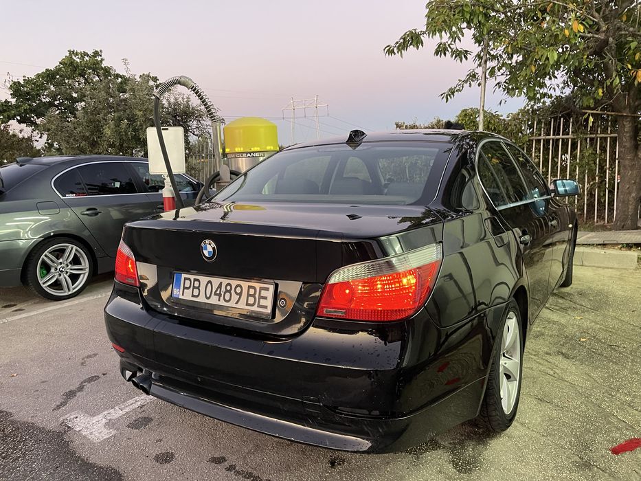 Продава се BMW E60 520i