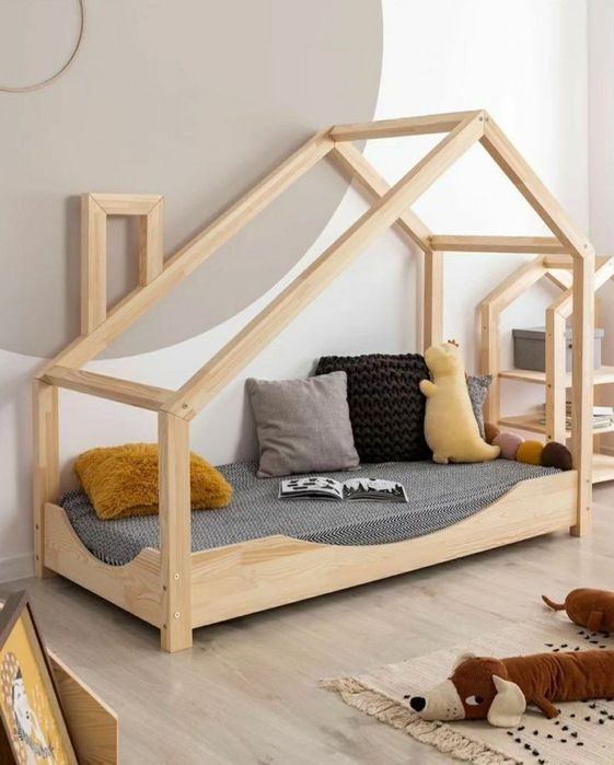 Двухьярусная кровать