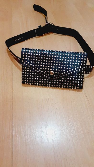 Чанта за кръста Caliopa