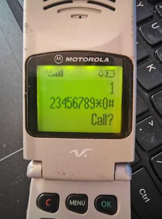 Motorola v50  ( decodat)