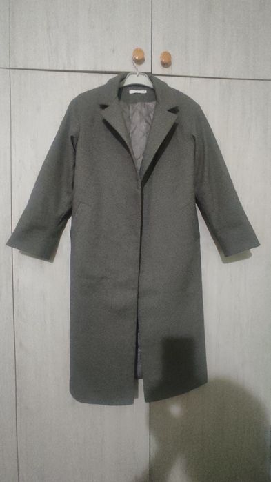 Продаётся пальто