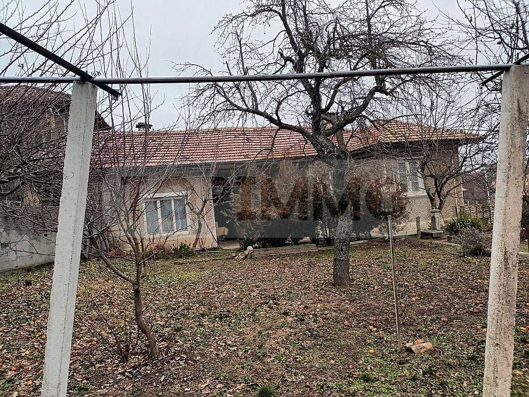 Продава се Къща в с. Драгоево, Област Шумен - 120 кв.м за 321 €/кв.м - Снимка #11