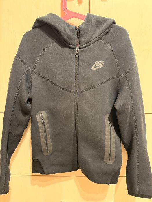 Nike tech fleece, marimea 128