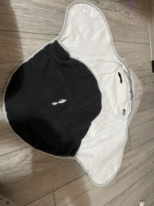 Paturica de infasat bebe in scaun sau carucior