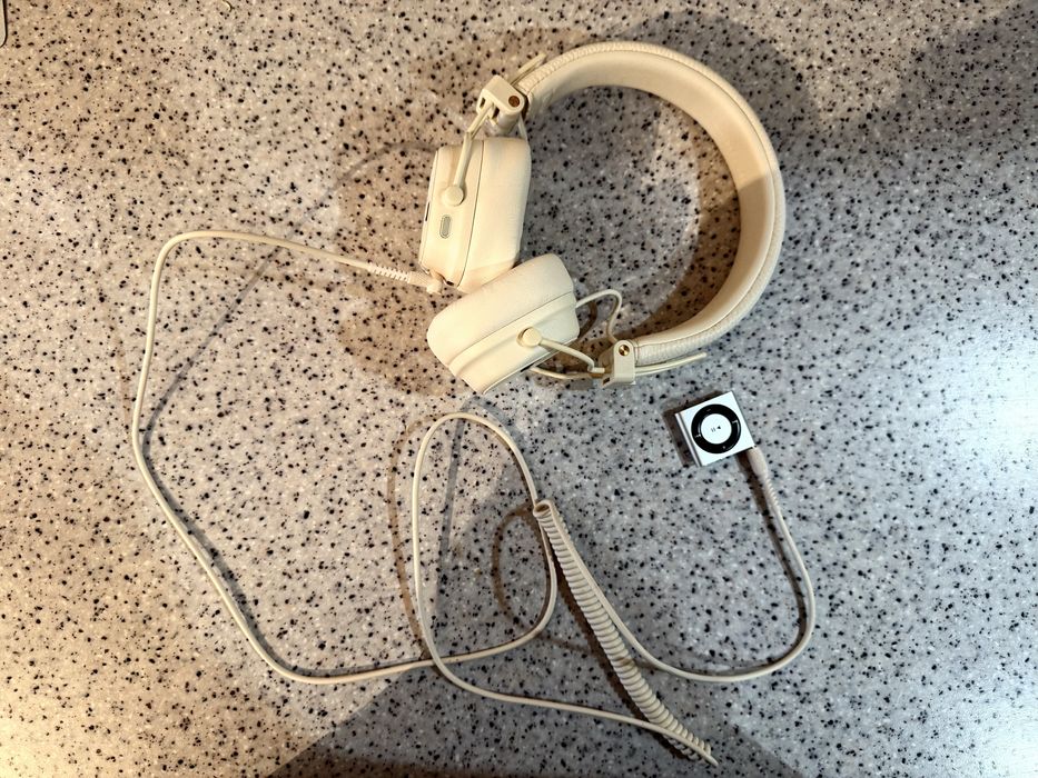 Ipod shuffle оригинал