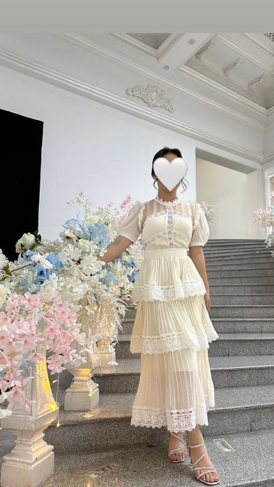 платье хорошего качества,идеально сидит по фигуре