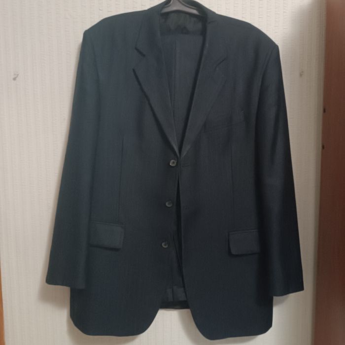 Продам мужской костюм