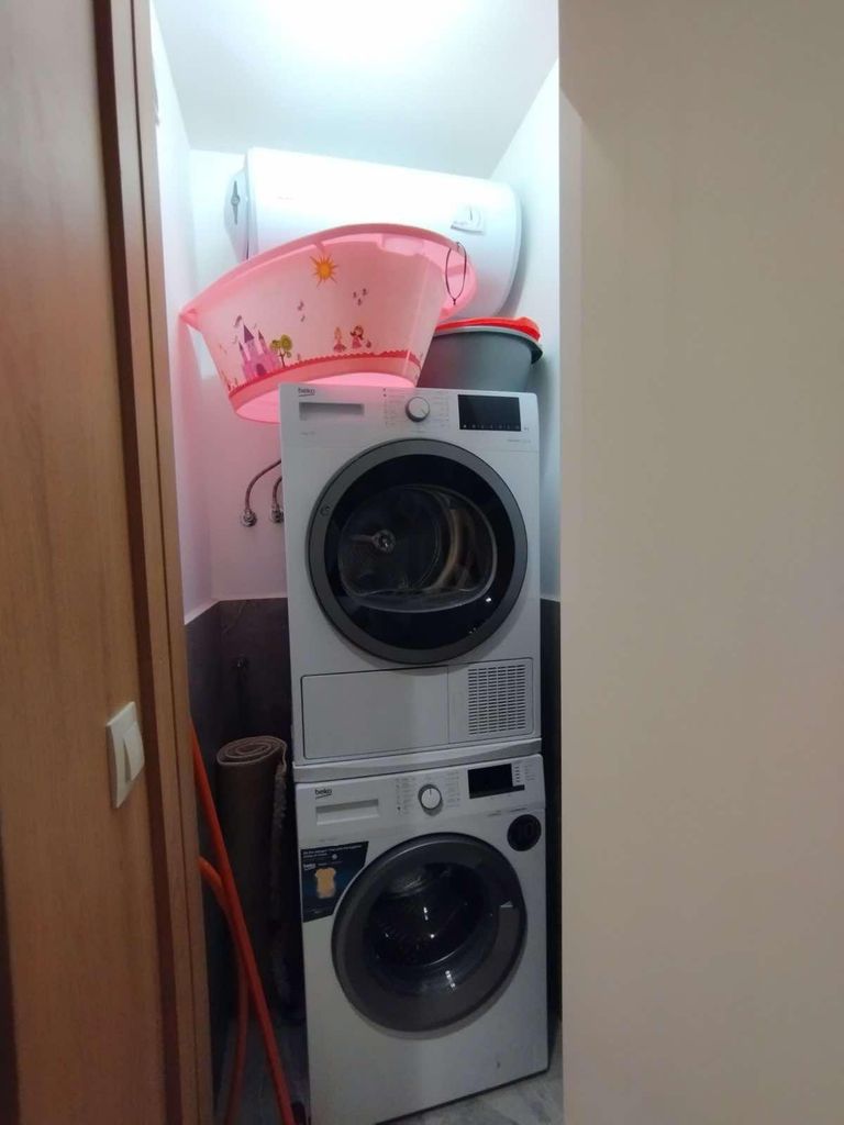 Дава се под наем Четиристаен апартамент в София, Белите брези - 120 кв.м за 1000 € - Снимка #9