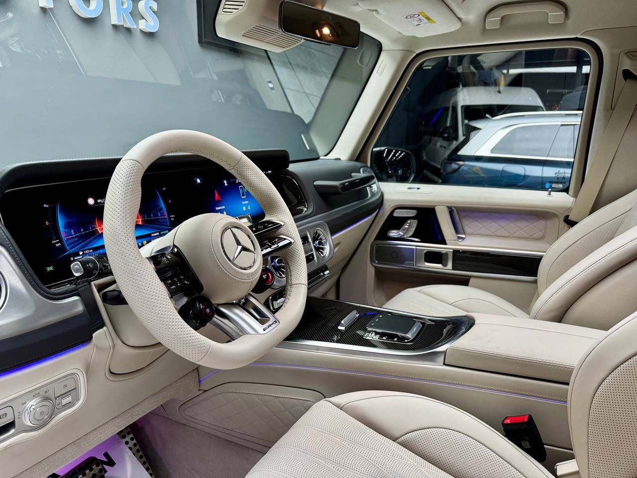 Продается  новый, обновленный  Mercedes Benz G63 AMG 2025