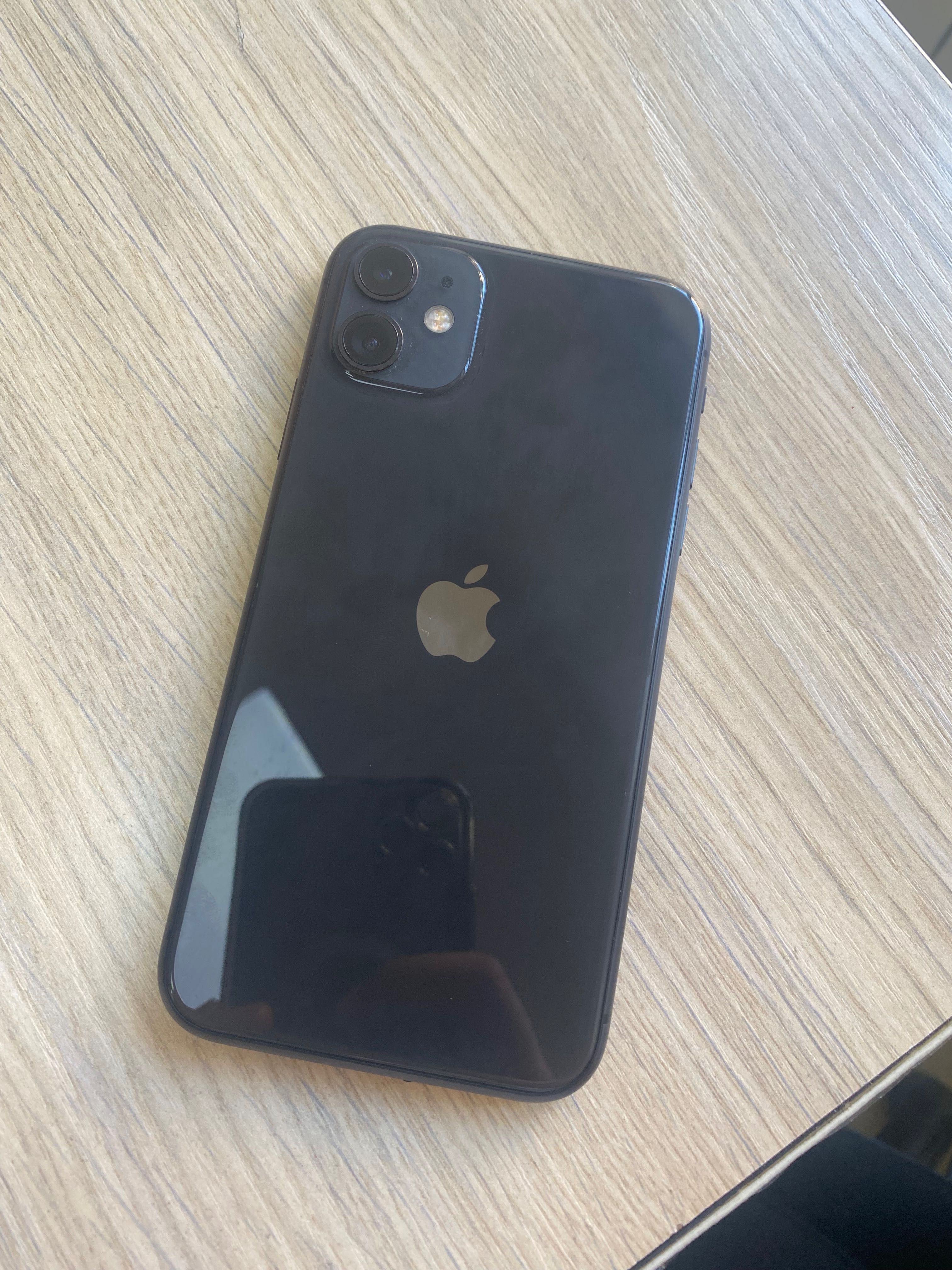 iPhone 11 64gb qora