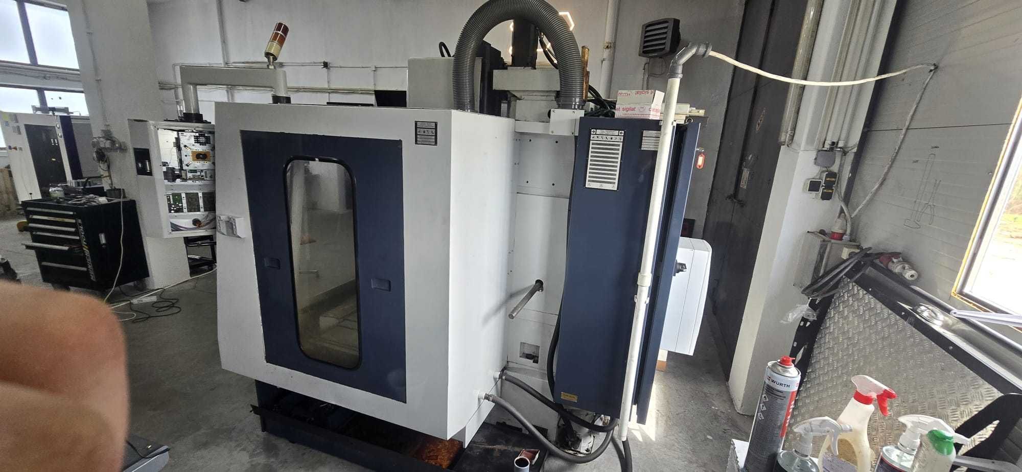 Masina de frezat CNC Spinner VC500