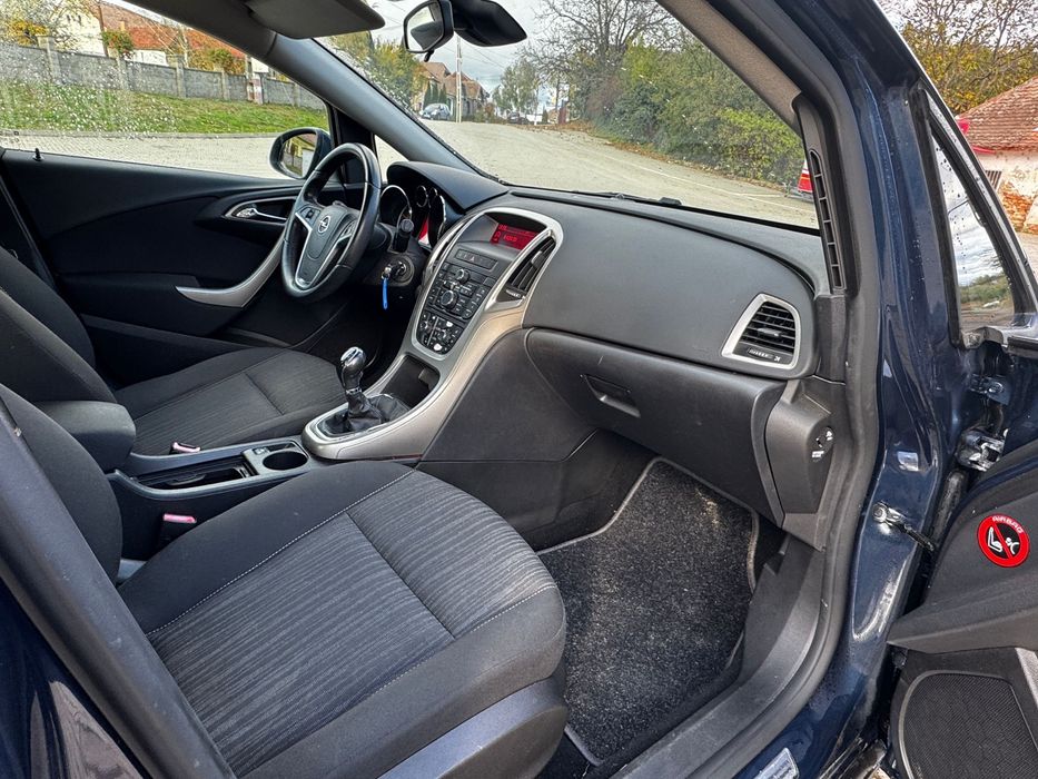 Opel Astra J 1,7 CDTI 2010 Euro5