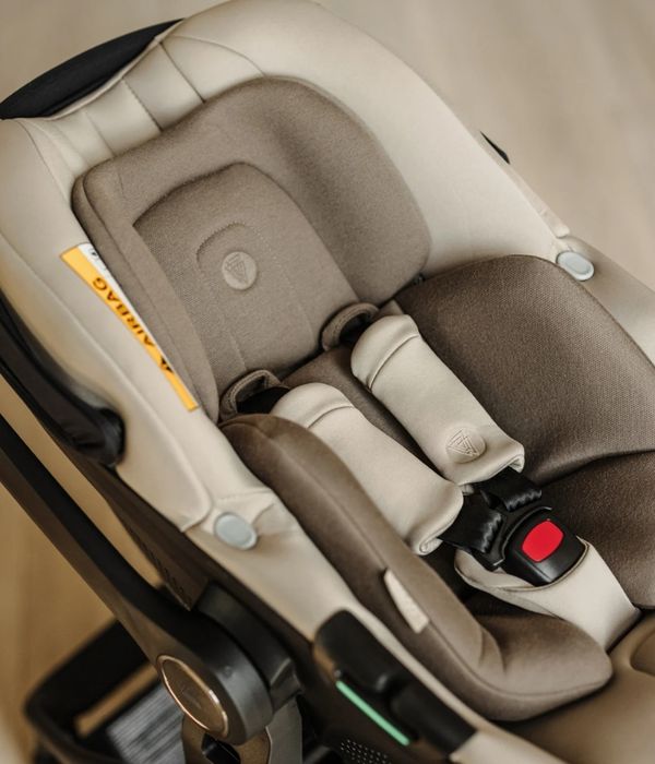 Бебешки кош за кола Venicci Tiago + база