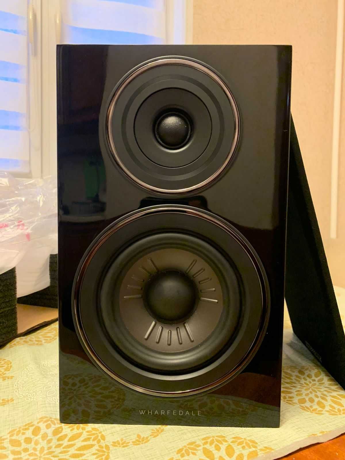 Акустическая Hi fi система Wharfedale diamond 12.2(Англия)