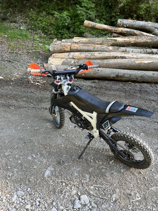 Kxd 125 cc aproape nou