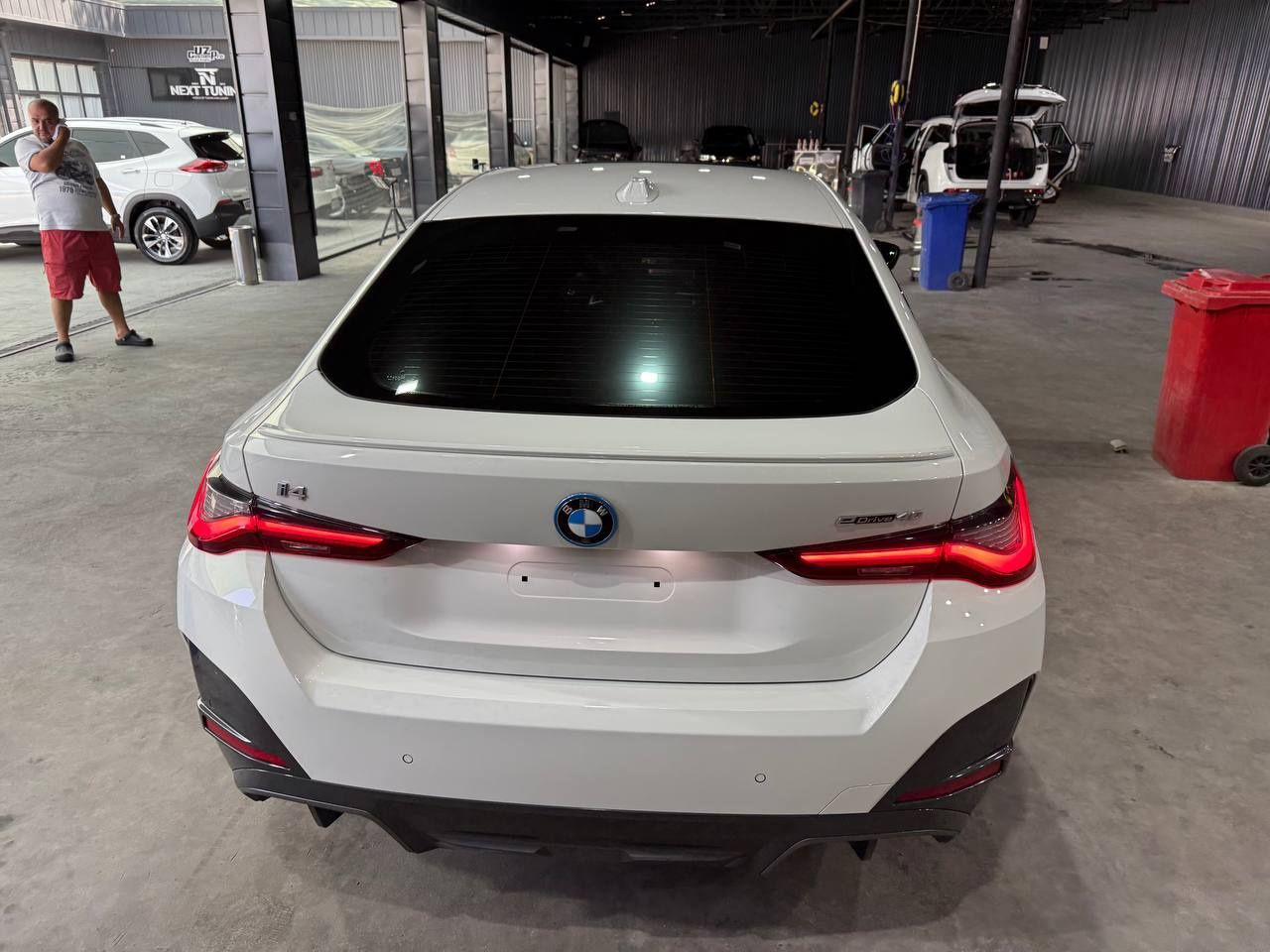 BMW i4 xDrive40  2024 года  германский сборка  электро