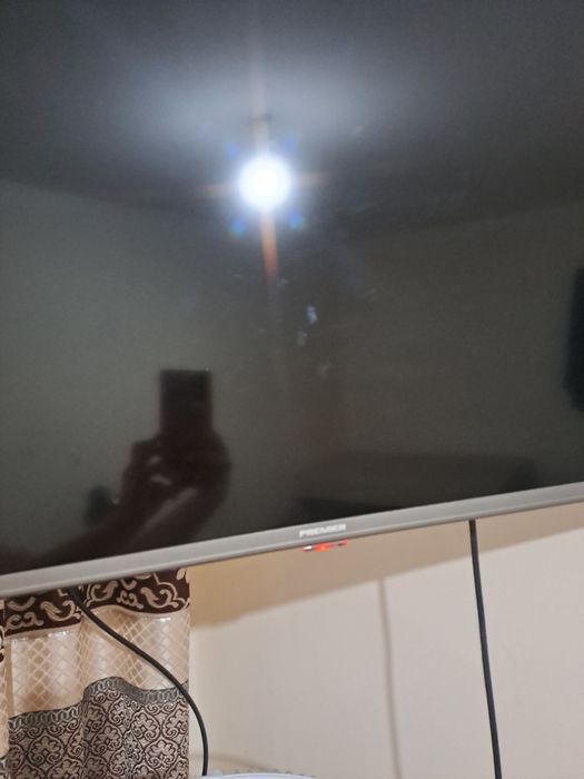 Televizor Sotiladi 43 talik