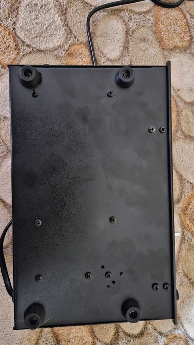 Продавам винтидж аналогов дилей Monacor EEM-1200