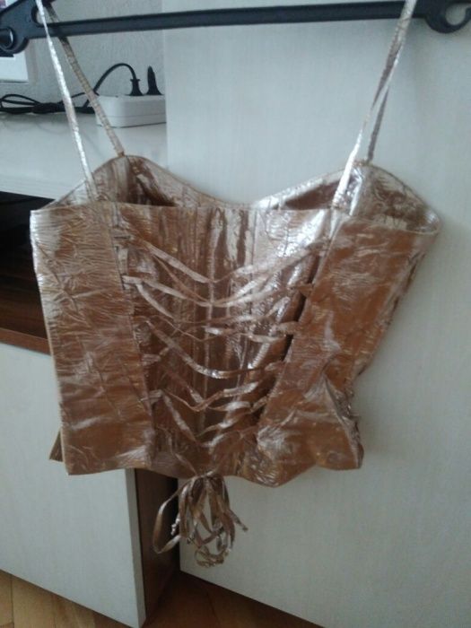 Бална рокля