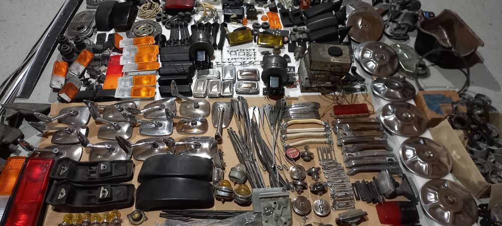 Piese originale cromuri Dacia 1300 1310 1410 Liberta din stocuri vechi