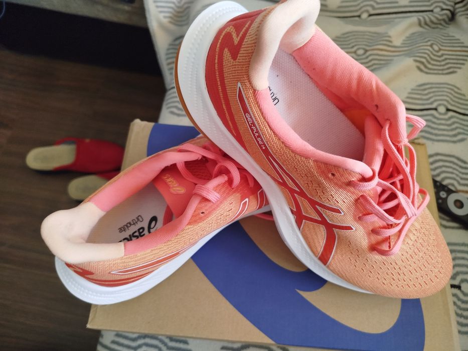 Adidași asics gel plus 14