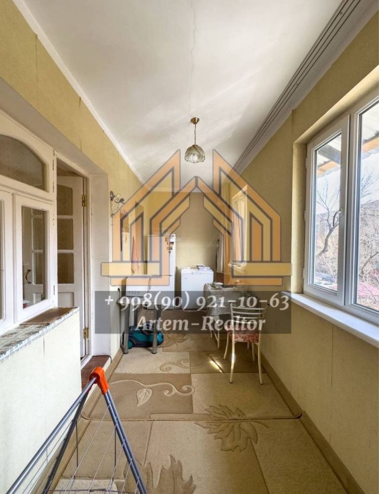 ‼️Буз-2 Эко базар м-Ялангач‼️2/3/5 , кирпич , балкон 2*6 , 55м2 .