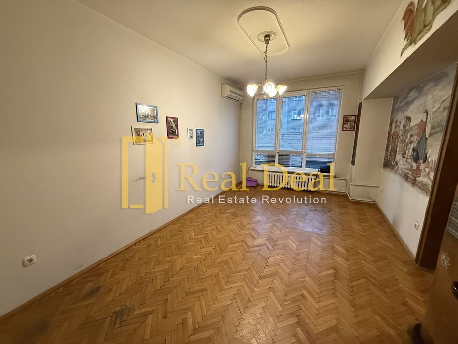 Дава се под наем Двустаен апартамент в София, Яворов - 55 кв.м за 350 € - Снимка #1