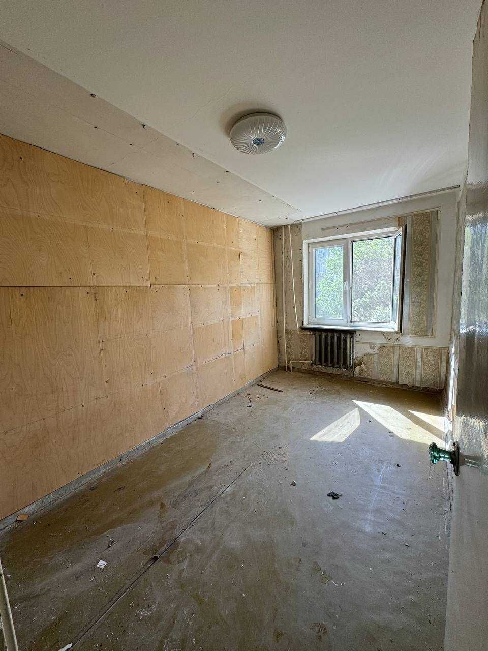 Срочно 3х квартира Динамо базарчикда сотилади 3 эт 38500$ га