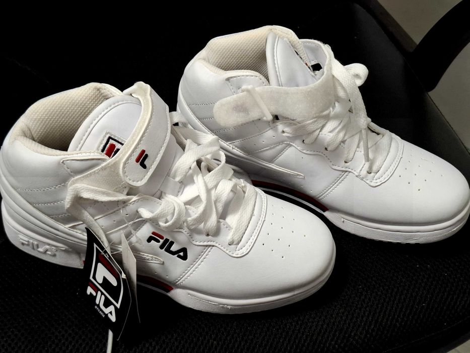 Маратонки Фила. Естествена кожа номер 36