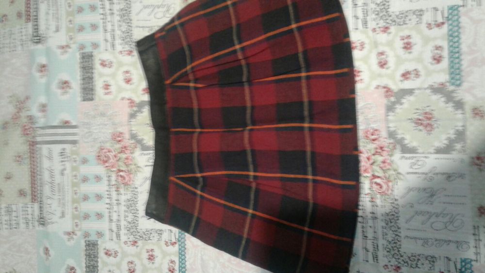 Юбка новая Naf-naf