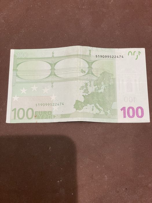 Банкнота 200 евро 2002г