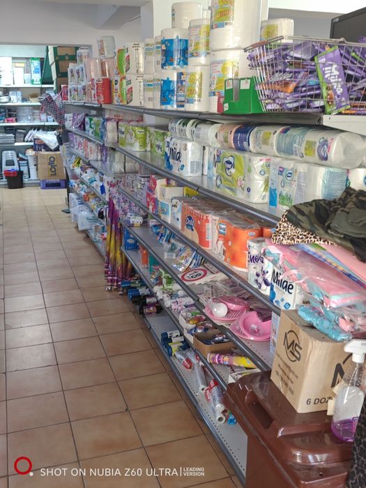 Rafturi metalice market și rafturi depozit