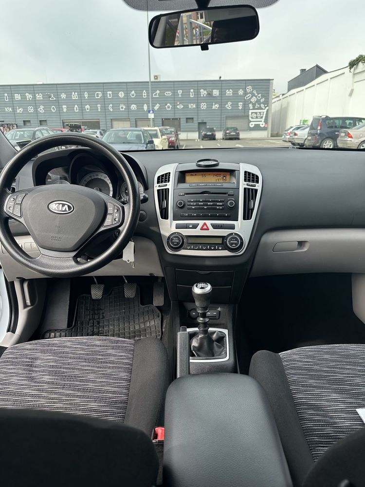 Kia ceed 1.6 diesel 90 cp