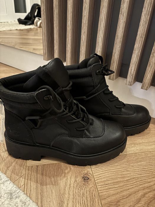 Bocanci Ugg, Noi