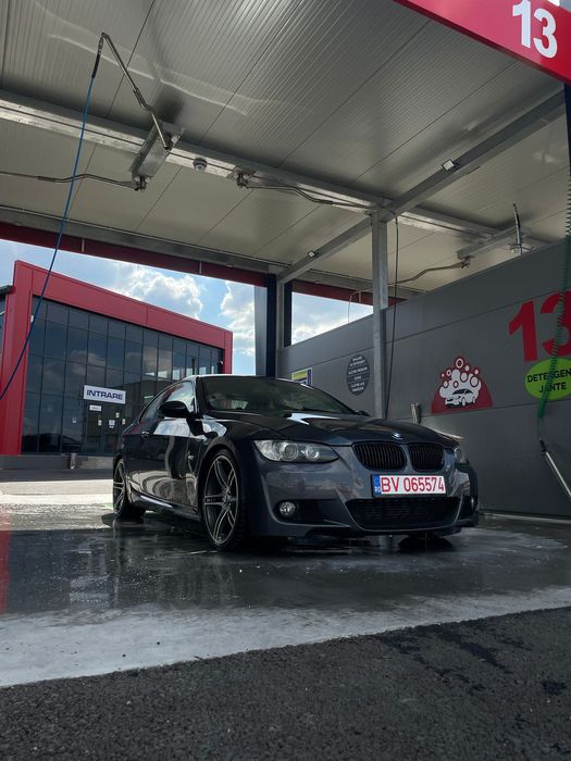 Bmw model 335i coupe