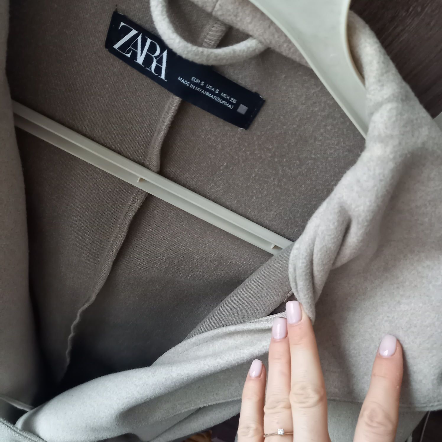 Пролетно-есенно палто ZARA