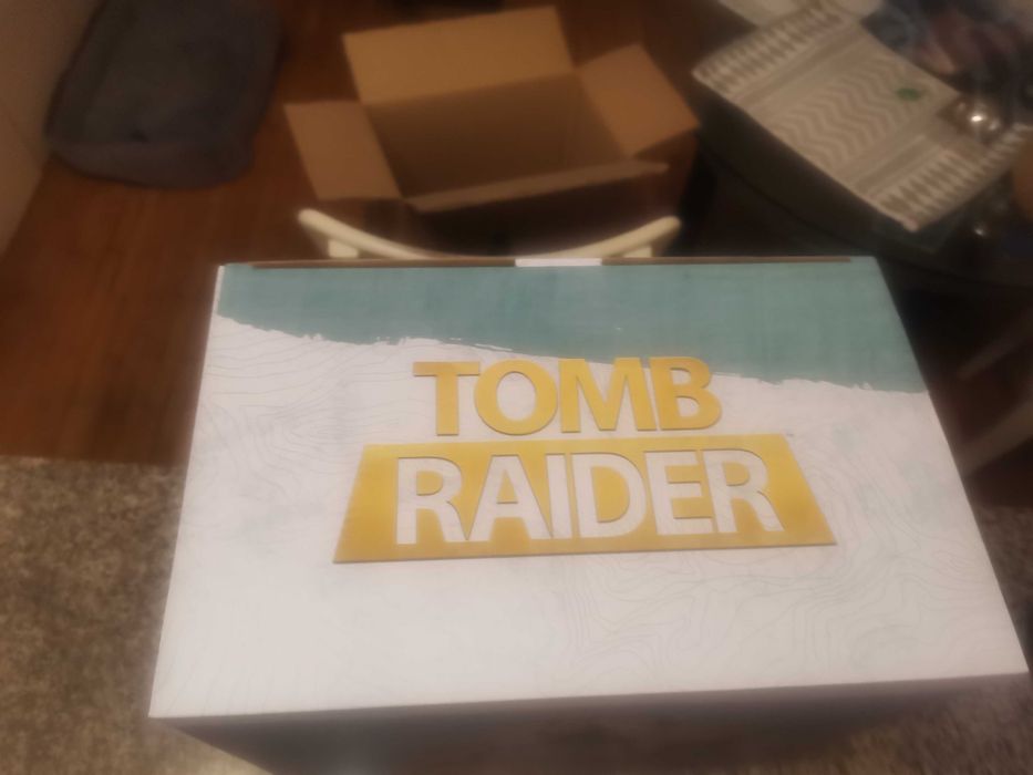 Tomb raider Lara Croft колекционерска фигура