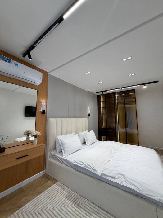 Дружба Жк "Камолон" 4/3/12 82кв.м евро ремонт срочно