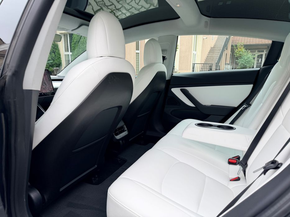 Tesla Model 3 Standard Range Plus – August 2020