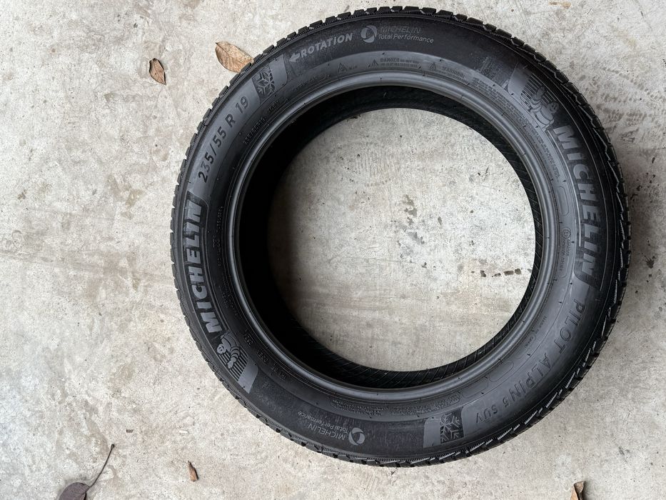 Anvelope iarna 235/55/19 Michelin Pilot Alpin 5 suv fabricate mai 2024